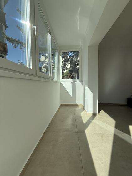 Apartament cu 4 camere decomandat în Complex Studențesc