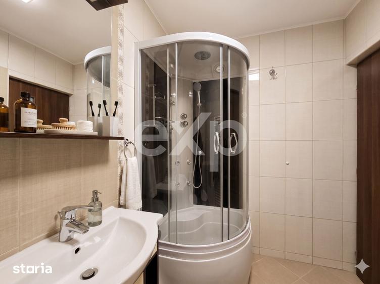 Apartament cu 4 camere în Florești