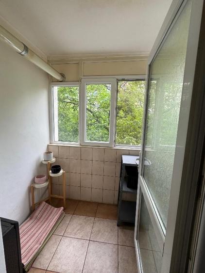 Apartament cu 3 camere decomandat în Basarabia