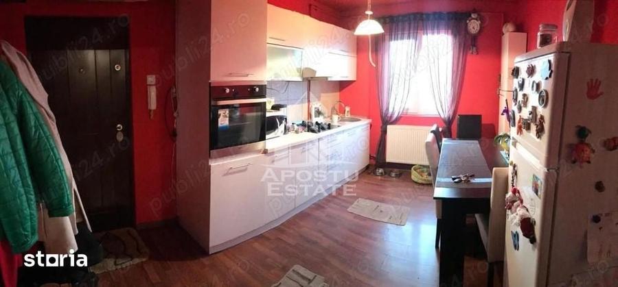 Apartament cu 3 camere decomandat în Circumvalațiunii