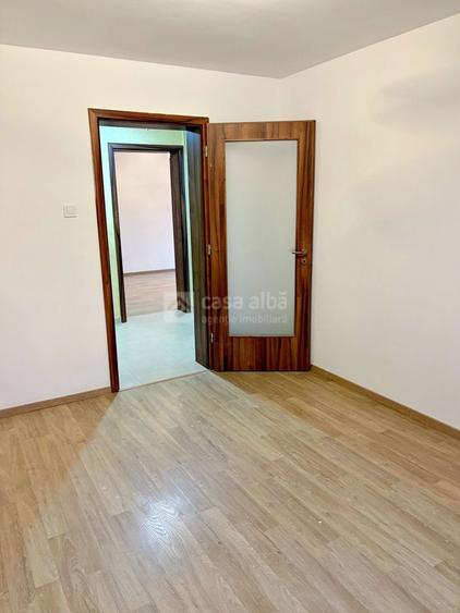 Apartament cu 2 camere decomandat, mobilat în Frumoasa