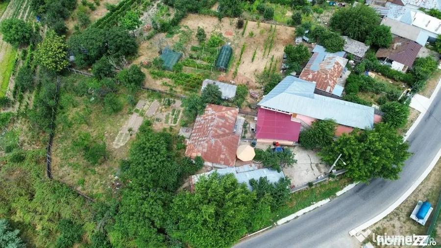 Casă cu 5 camere cu Teren 1513 Mp în Câmpineanca