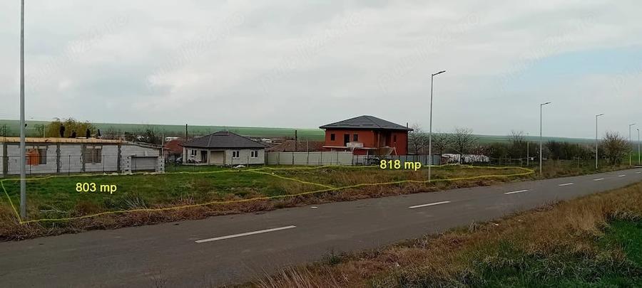 Teren intravilan Nisipari (Castelu), cartierul nou 2 loturi alaturate (818 mp 803 mp) - 1