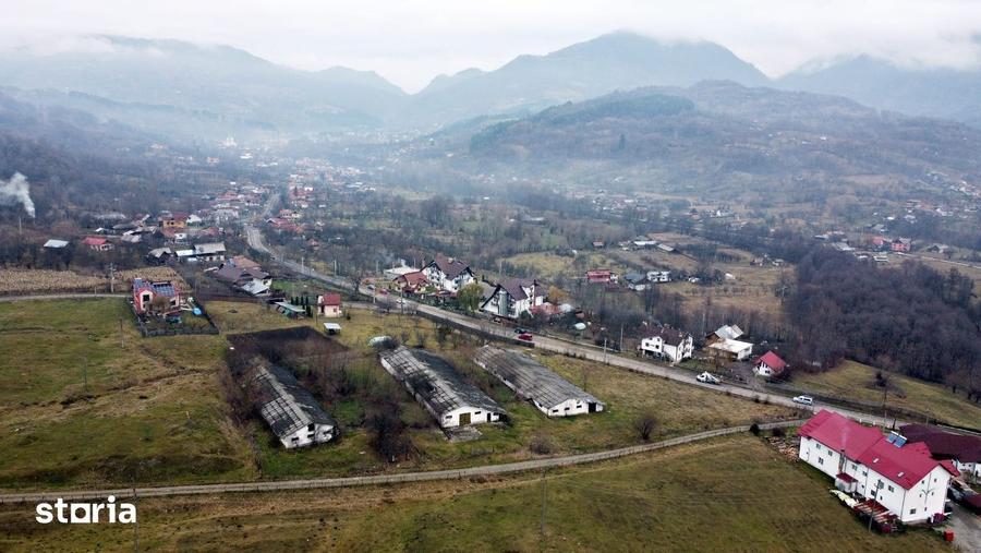 Teren de 8574 mp, în Corbeni