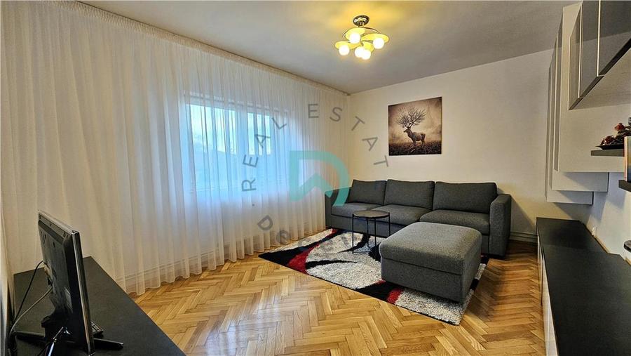 Apartament 3 camere, Central, Brasov - 1