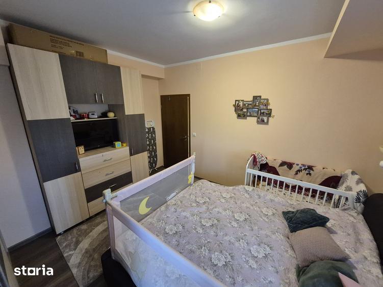 Garsonieră decomandată, mobilată în Girocului