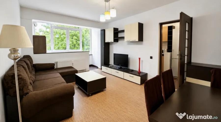 Apartament cu 2 camere semidecomandat în Victoriei