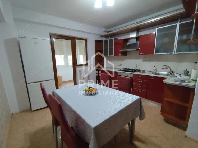 Apartament cu 2 camere decomandat, mobilat în Ultracentral