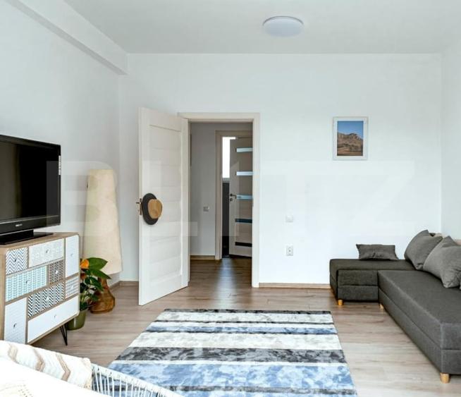 Apartament cu 2 camere decomandat, mobilat în Sângeorgiu de Mureș