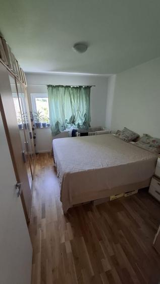 Inchiriez apartament - 1