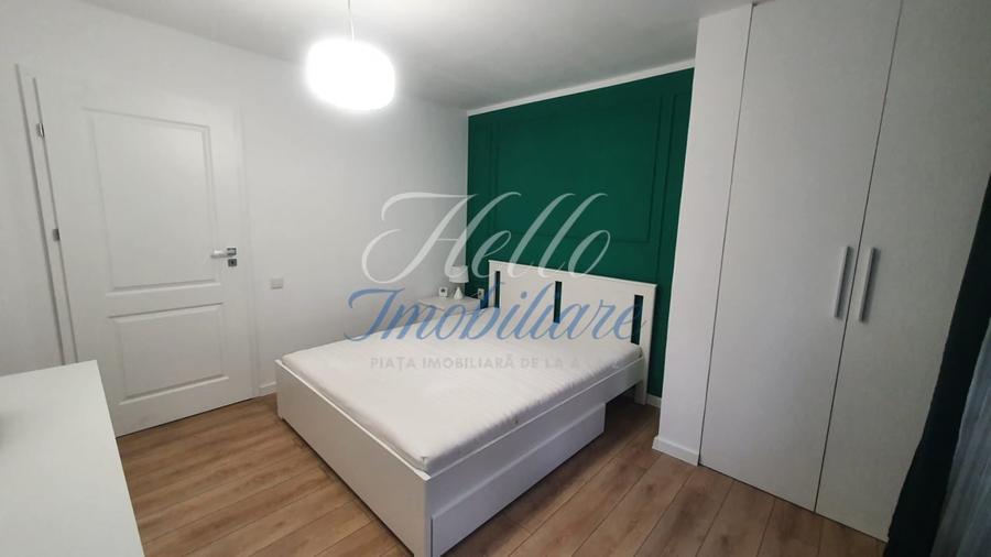 Apartament cu 3 camere decomandat în Între Lacuri
