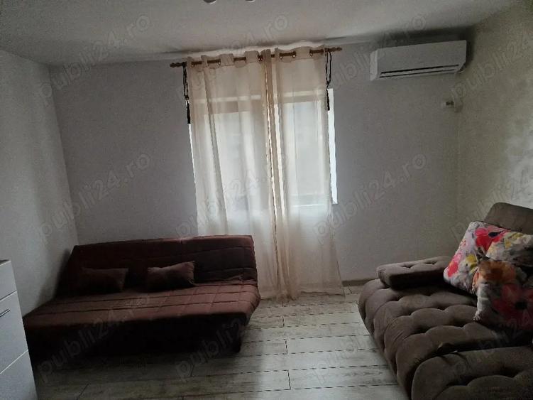 Garsonieră decomandată în Iacobeni