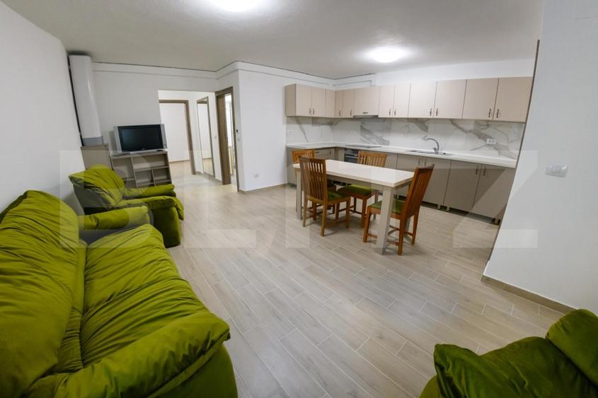 Apartament cu 3 camere decomandat, mobilat în Ultracentral