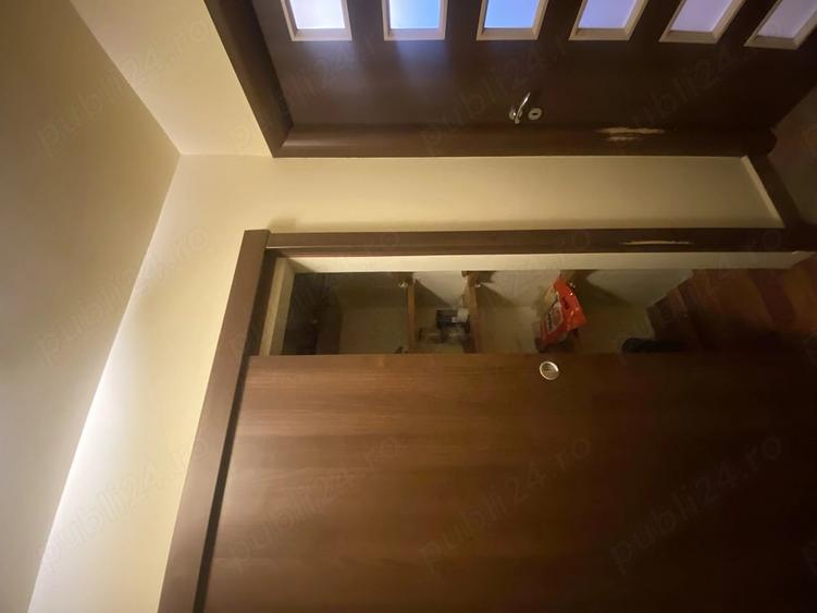 Apartament cu 4 camere decomandat în Ultracentral