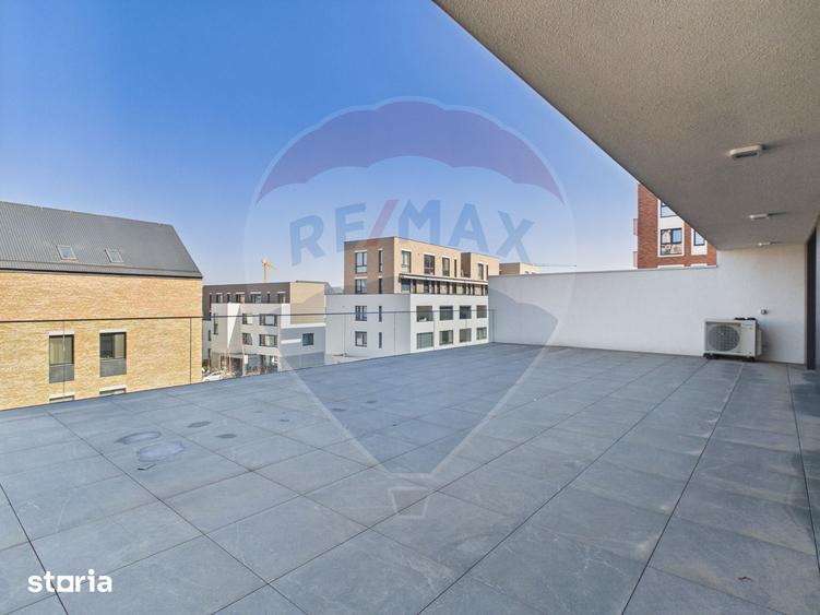 Apartament cu 4 camere în Central