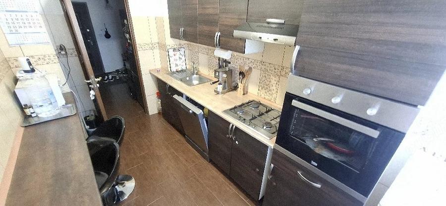 Apartament cu 2 camere decomandat în Crângași