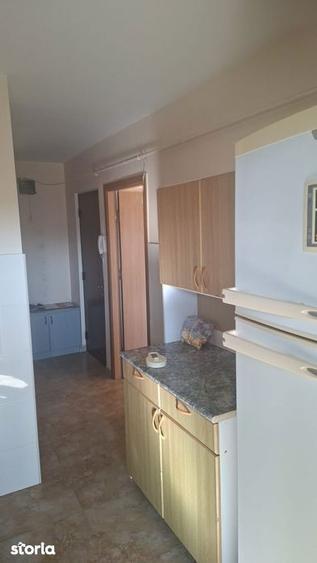 Apartament cu 2 camere decomandat în Călărași