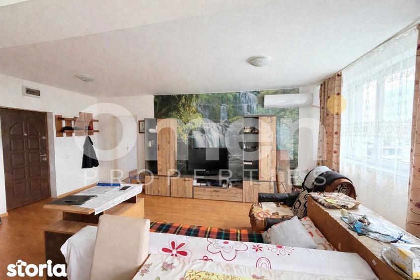Apartament cu 2 camere în Mireșu Mare