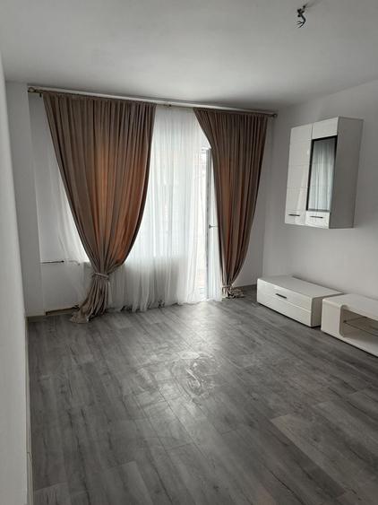 Apartament cu 2 camere decomandat în Ultracentral