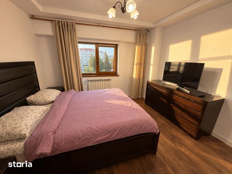 Apartament cu 4 camere în Păcurari