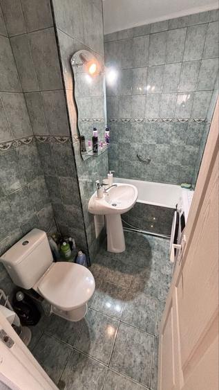Apartament cu 2 camere decomandat, mobilat în Tudor