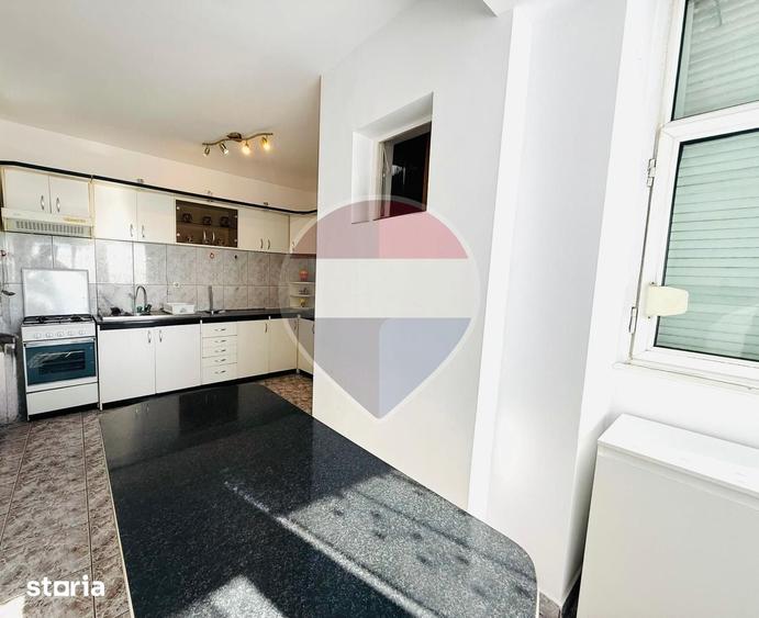 Apartament cu 4 camere în Ultracentral