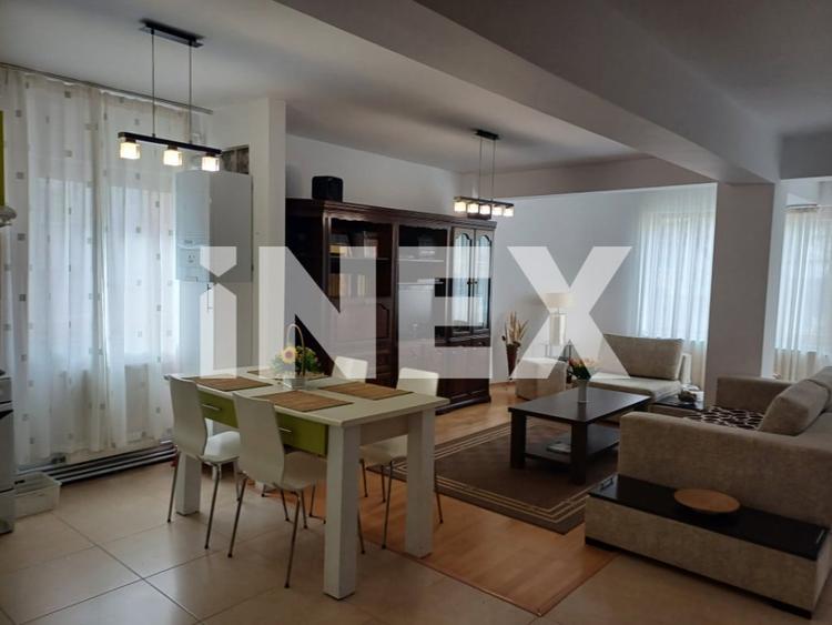 Apartament cu 3 camere decomandat în Ultracentral