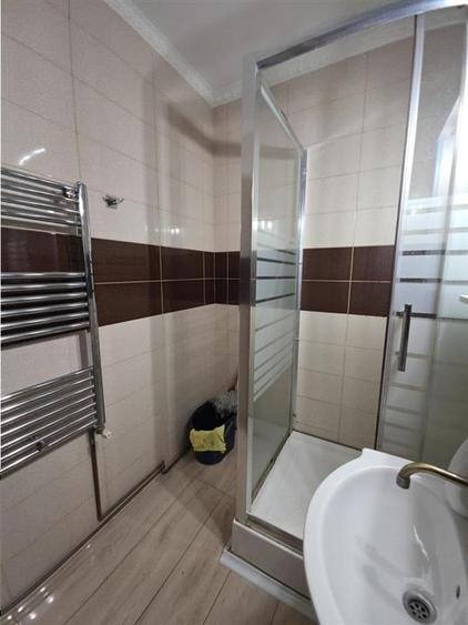 Apartament cu 2 camere decomandat, mobilat în Mărăști