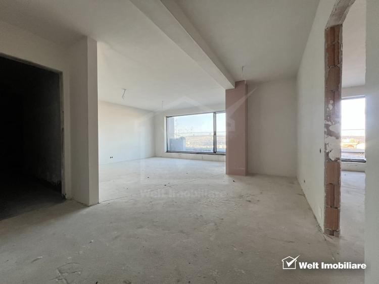 Penthouse cu 3 camere decomandat în Zorilor