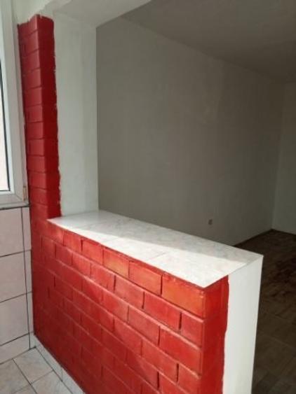 Apartament cu 3 camere decomandat în Casa de Cultură