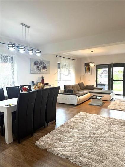 Duplex cu 4 camere cu Canalizare în Dumbrăvița
