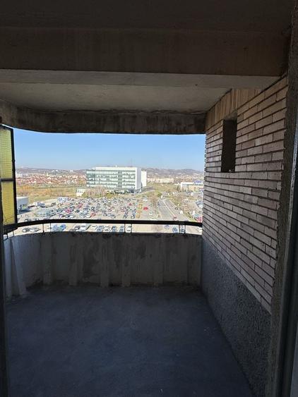 Apartament cu 4 camere în Lotus