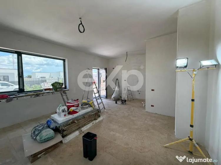 Casă cu 3 camere cu Teren 250 Mp în Clinceni