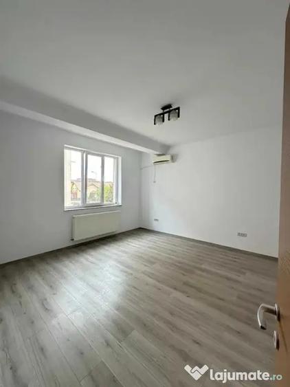 Apartament cu 2 camere decomandat în Primo
