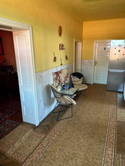 Casă cu 4 camere în Reghin