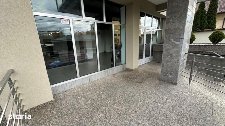 Spațiu comercial, de 150 mp, în Cedonia