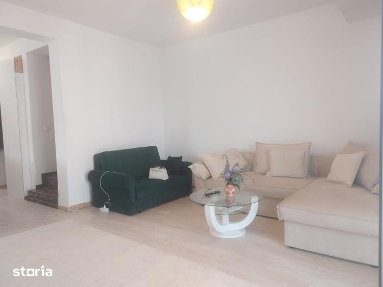 Casă cu 3 camere cu Teren 200 Mp în Central