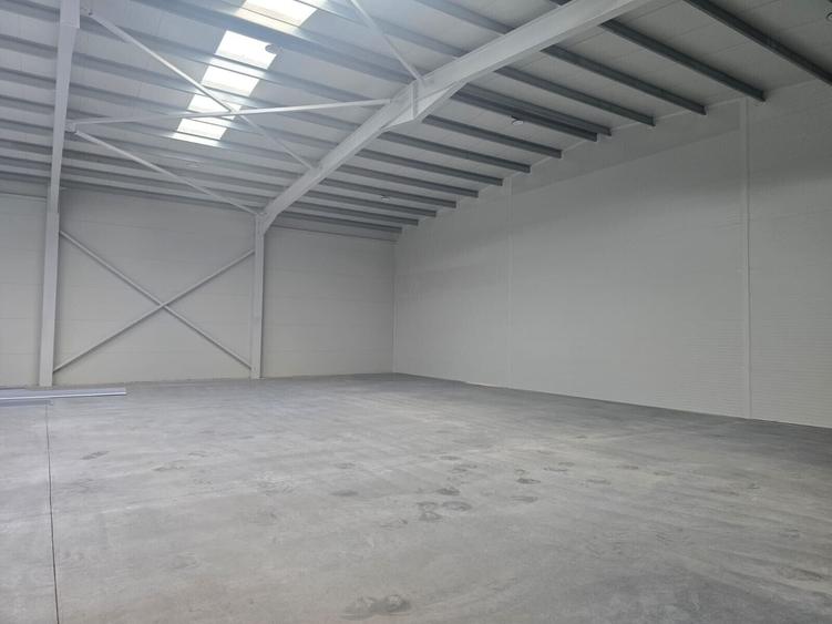 Spațiu industrial, de 700 mp, în Centura Est