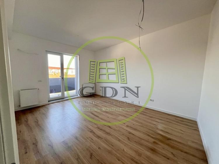 Apartament cu 2 camere decomandat în Romanești