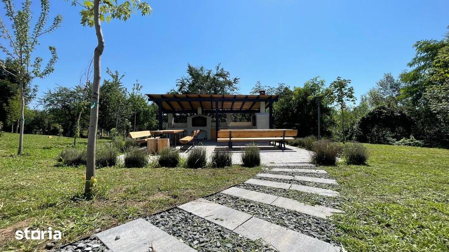 Apartament cu 3 camere decomandat în Turnișor