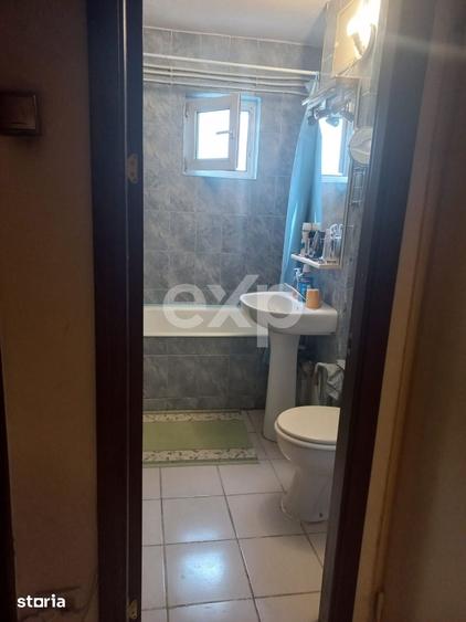 Apartament cu 2 camere decomandat în Războieni