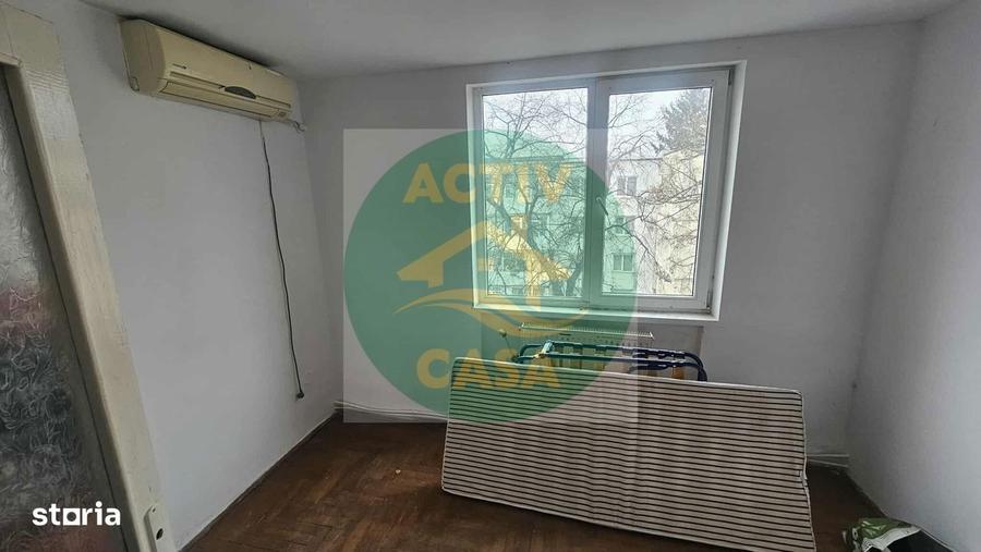 Apartament cu 3 camere decomandat în Central