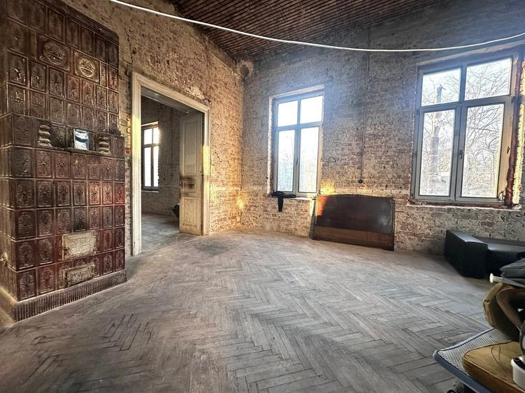 Apartament cu 3 camere semidecomandat în Grădina Icoanei