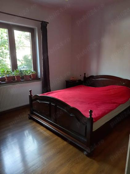 Casă cu 3 camere în Vatra Luminoasă