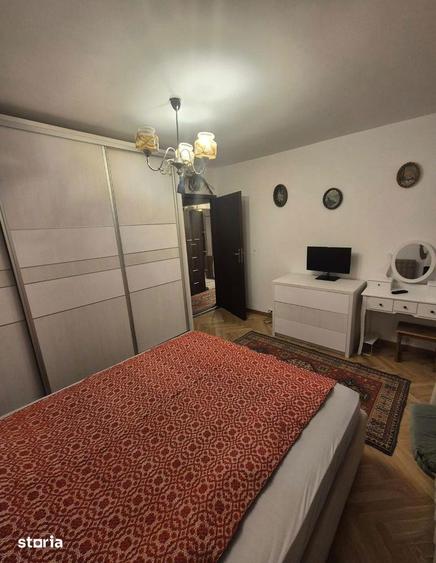 Apartament cu 3 camere în 13 Septembrie