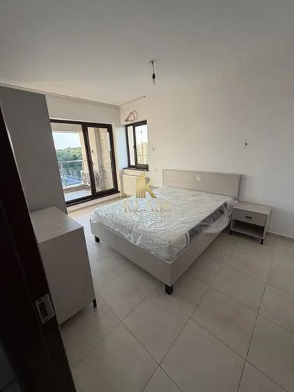 Apartament cu 3 camere decomandat, mobilat în Voluntari