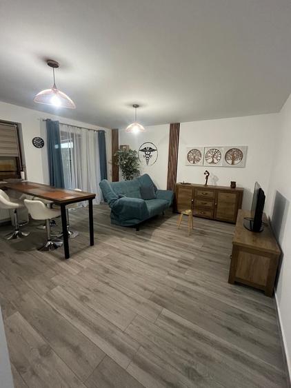 Apartament cu 2 camere în Florești