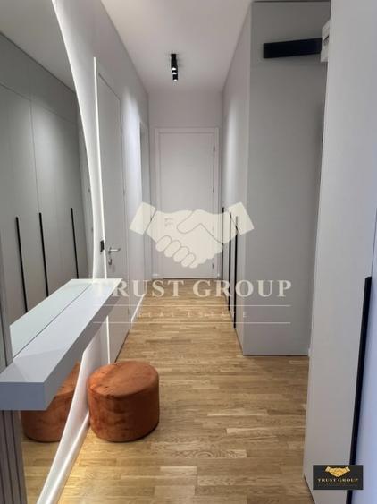 Apartament cu 3 camere decomandat, mobilat în Agronomie