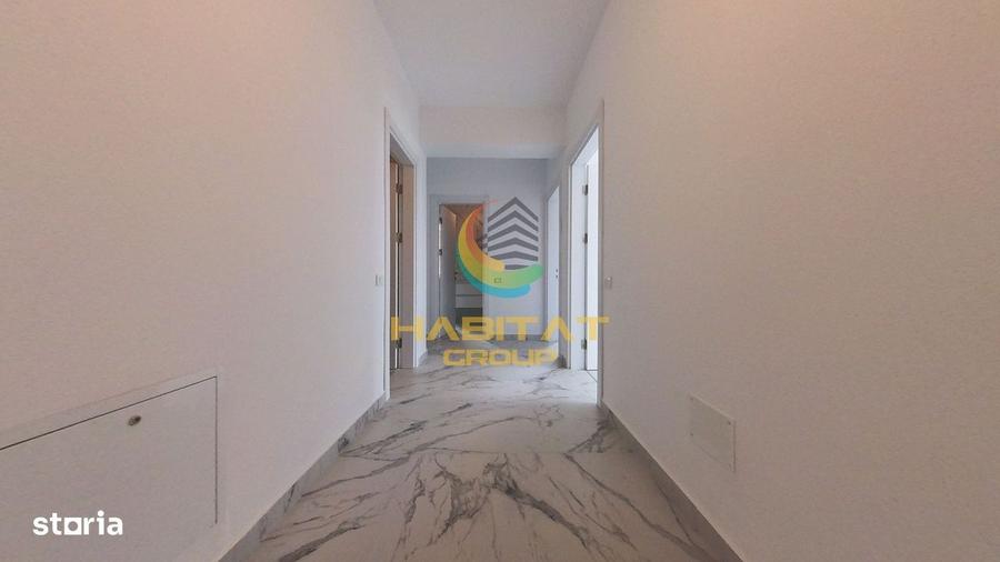 Apartament cu 4 camere decomandat în Central