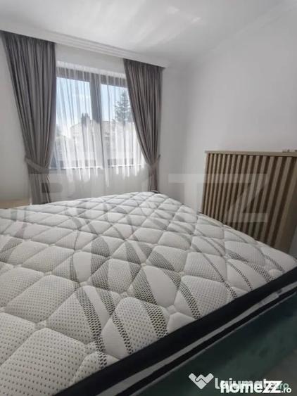 Casa Premium cu 6 camere, 238 mp utili, zona centrala, Radau - 11